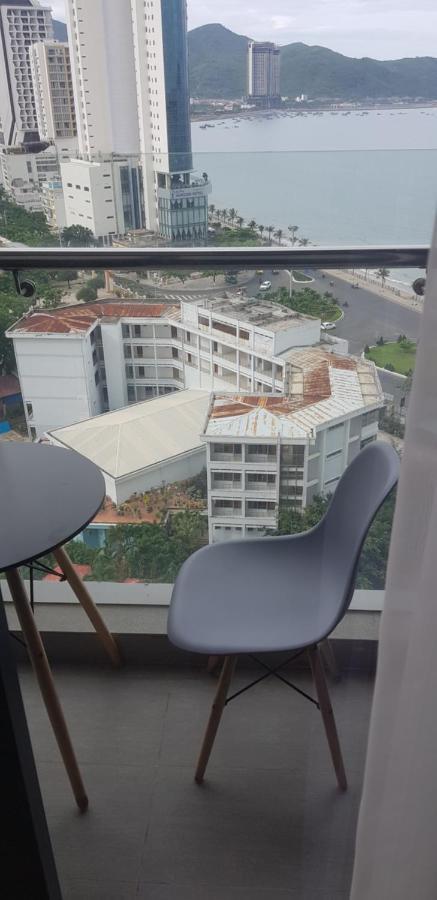 Beachfront Scenia Bay Apartment Nha Trang Esterno foto