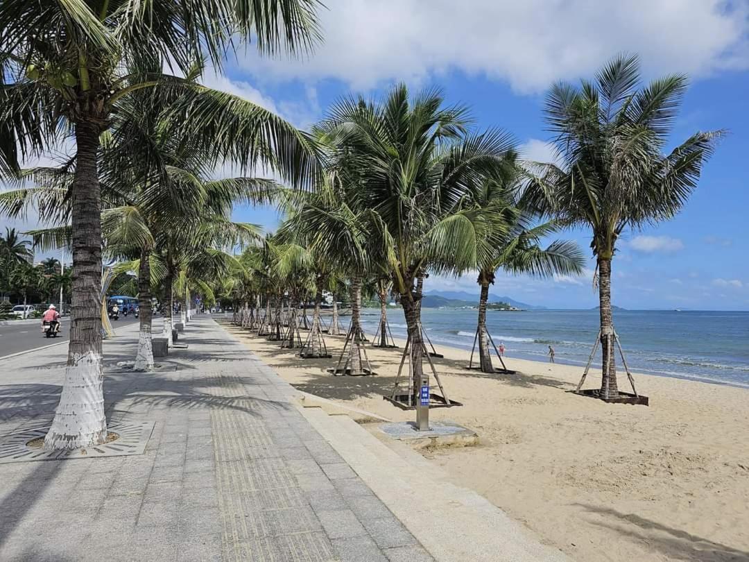Beachfront Scenia Bay Apartment Nha Trang Esterno foto