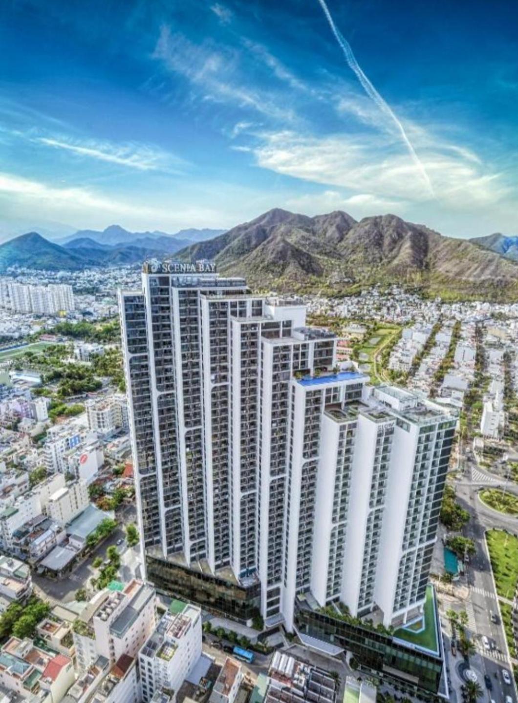 Beachfront Scenia Bay Apartment Nha Trang Esterno foto