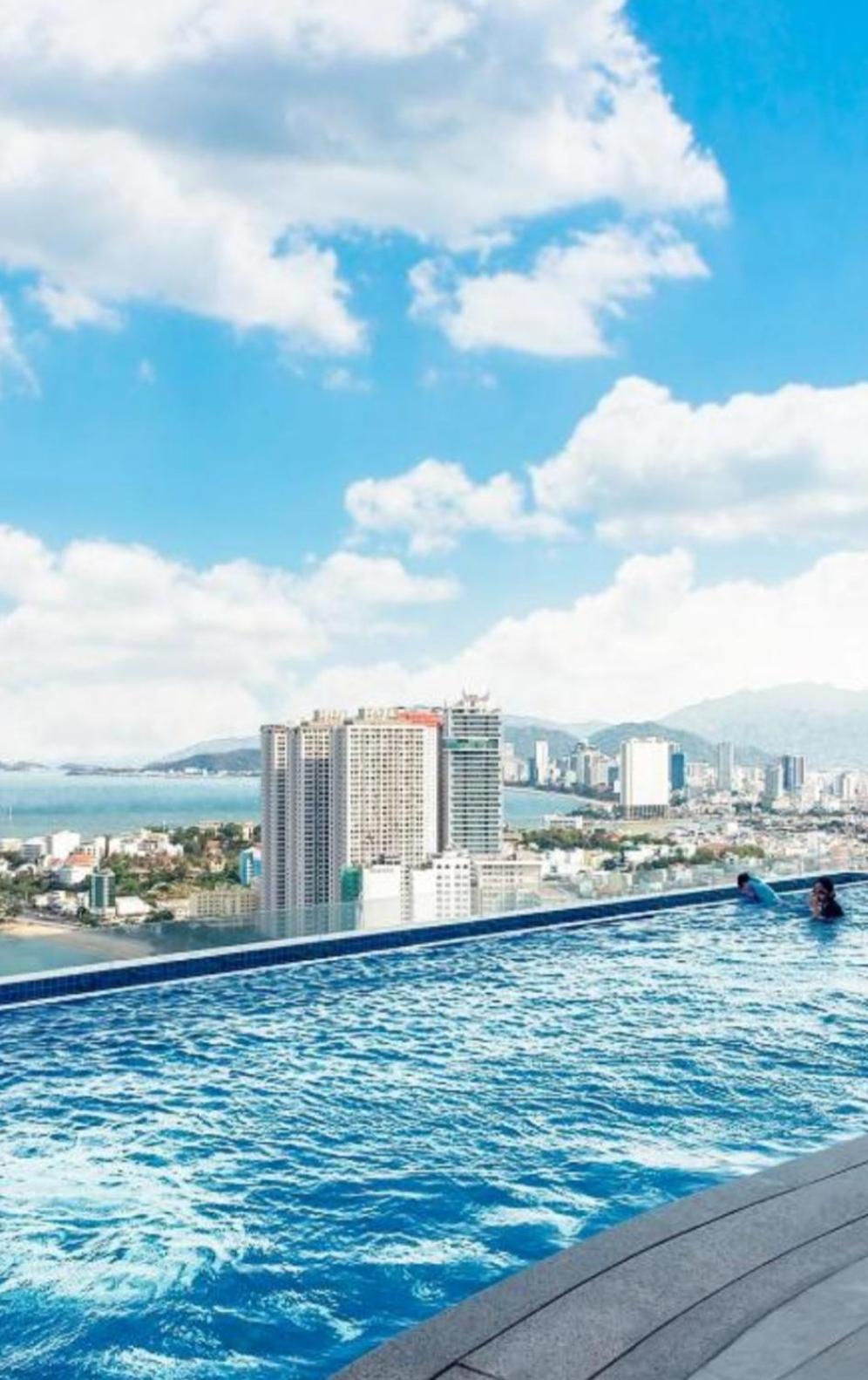Beachfront Scenia Bay Apartment Nha Trang Esterno foto